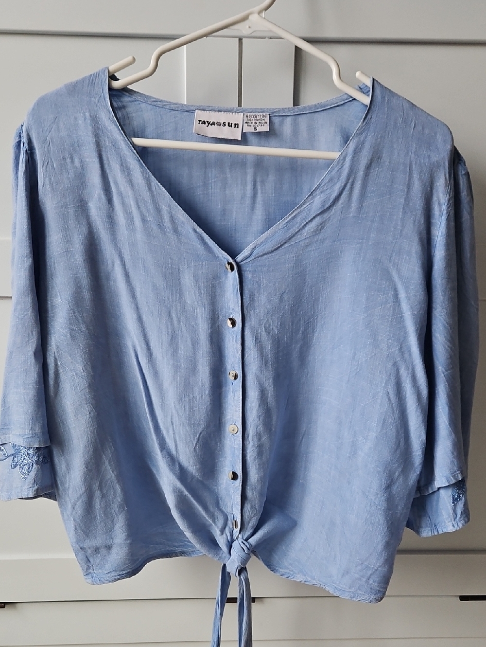 Raya Sun Light Blue Button-Front Tie Hem Blouse - Size S